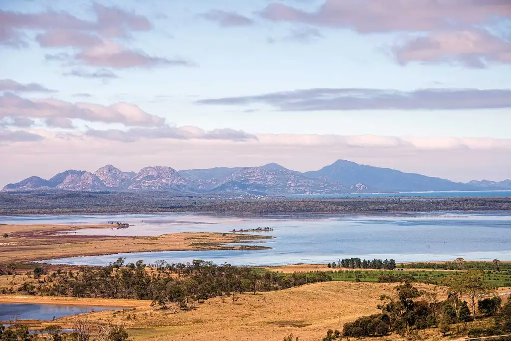 Coles Bay, Freycinet National Park and Wineglass Bay Walk