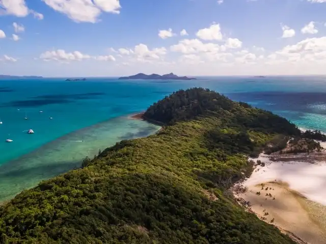 2 Days 2 Nights Whitsunday Sailing Adventure | on Eureka