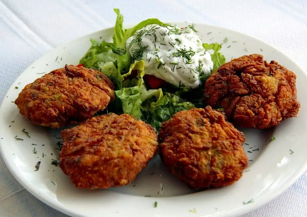 Hands-On Traditional Greek Cooking Class in Athens