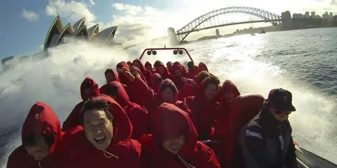 Jet Boat Sydney Harbour - 30 Minute Shark Attack Thrill Ride