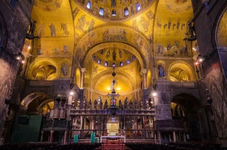 Alone in St. Mark's Basilica: After Hours Tour