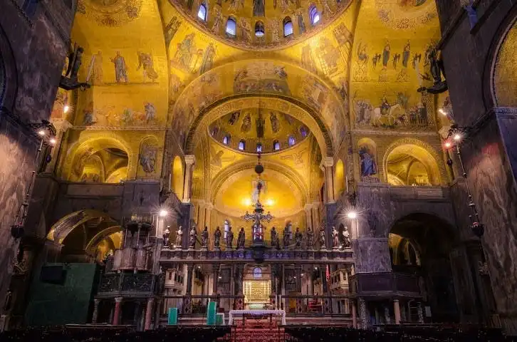 Alone in St. Mark's Basilica: After Hours Tour