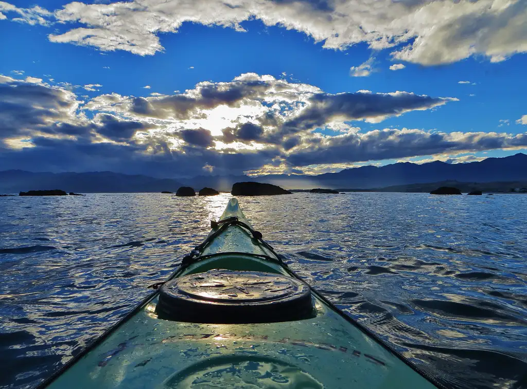 Kaikoura Guided Sunset Kayak Tour