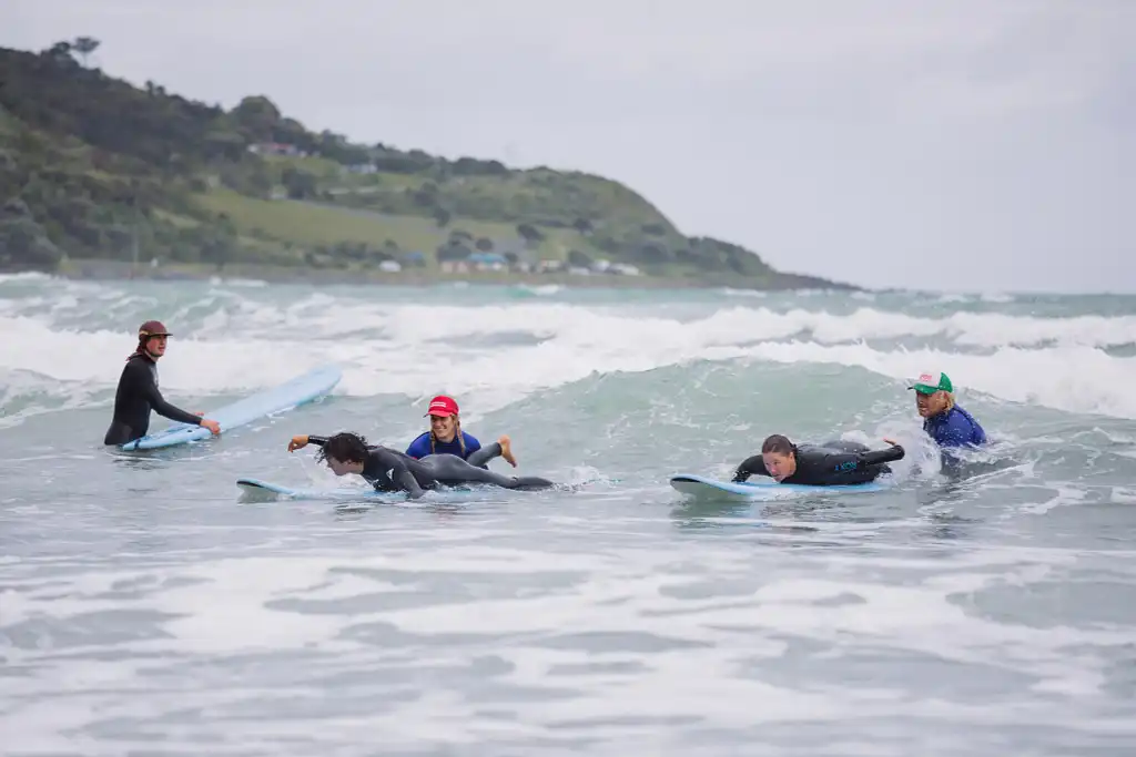 Group Surf Lesson (Raglan, Ngarunui Beach)