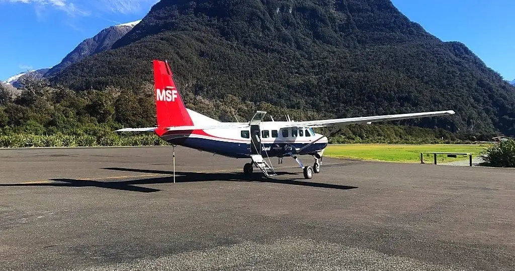 Milford Sound Fly Cruise Fly from Queenstown