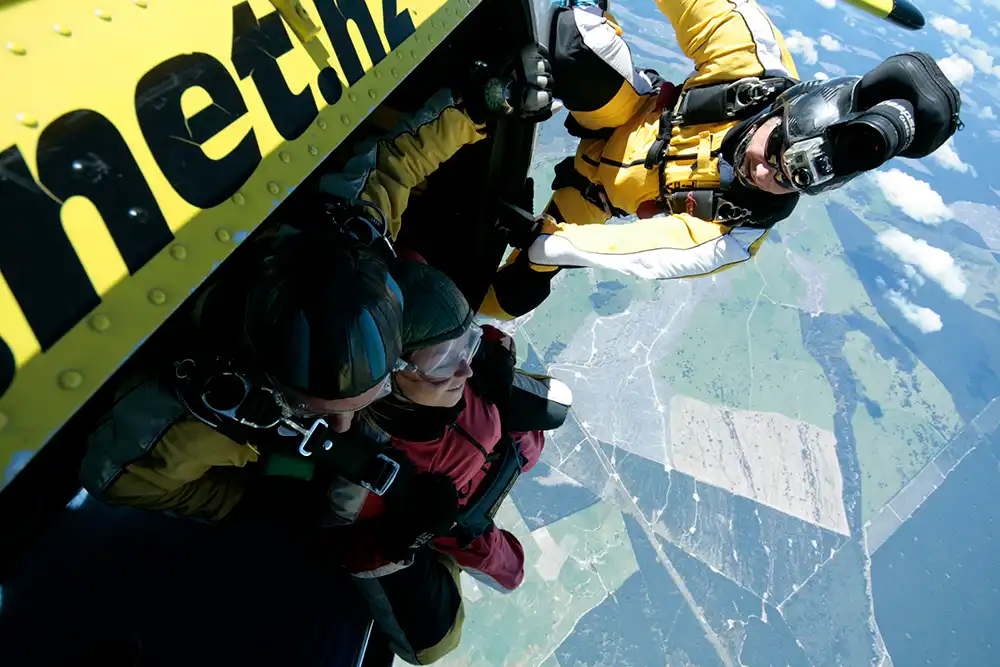 Taupo Tandem Skydiving