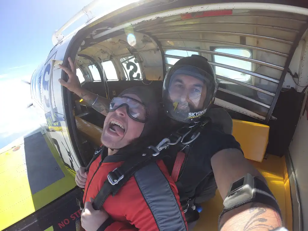 Bay of Islands Tandem Skydive: 16,500ft, 12,000ft, 9000ft