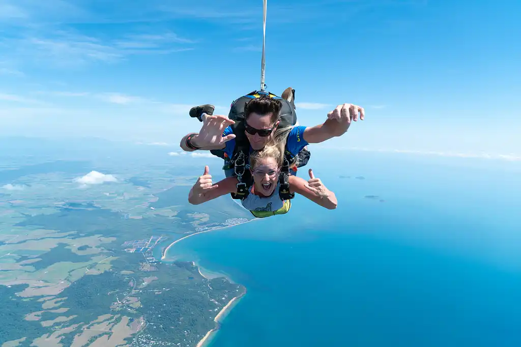 Skydive Mission Beach | Up To 15,000ft Tandem Skydiving