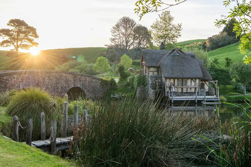 Hobbiton Movie Set Banquet Experience | From Auckland