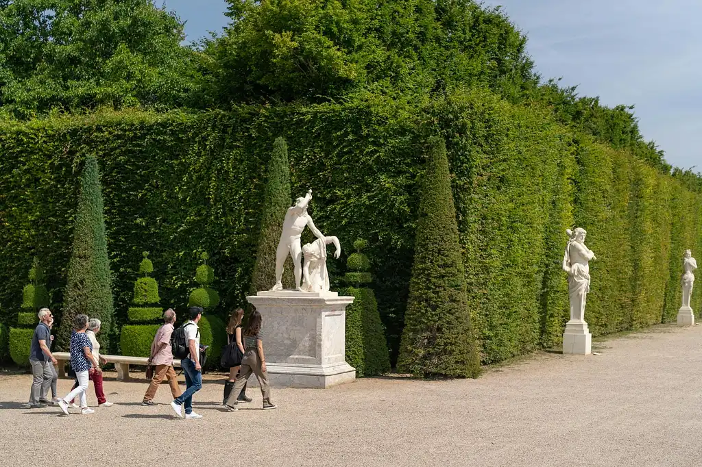 Half-day Versailles Palace & Gardens with Skip-the-line Tickets