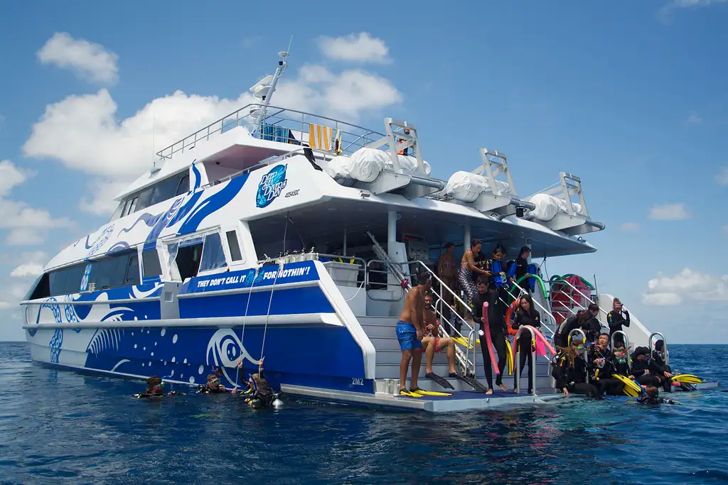 AquaQuest Outer Reef Day Trip - Snorkel & Dive options