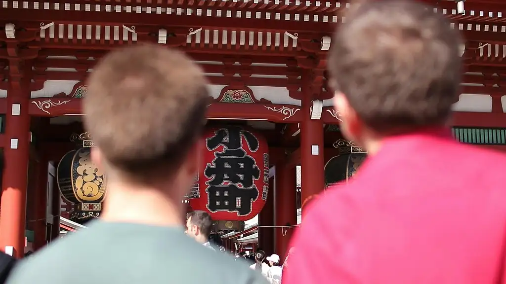 Asakusa Guided Tour with Japanese Private Cooking Class