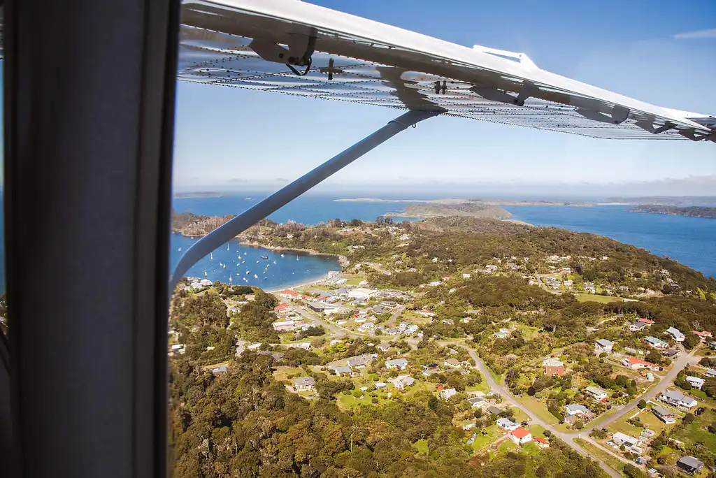 Stewart Island Scenic Flight | Queenstown Round-Trip