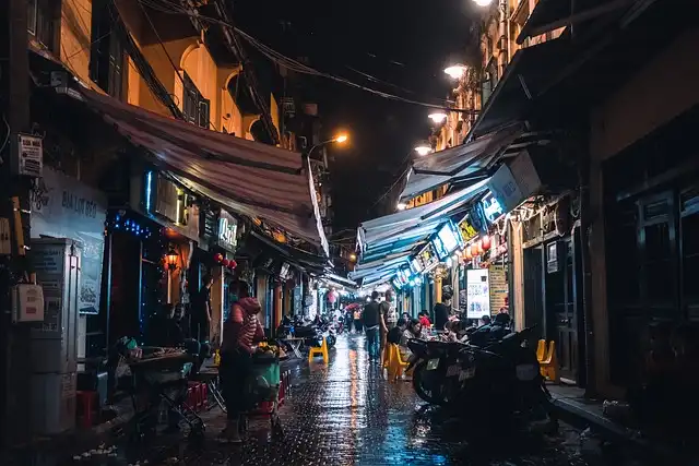 3 Day Hanoi Escape: Night Life, City Vibes & Bia Hoi Corner | G Adventures 18 to 35's