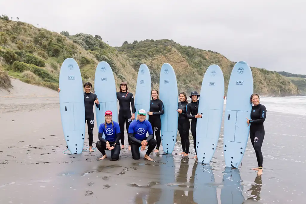 Group Surf Lesson (Raglan, Ngarunui Beach)