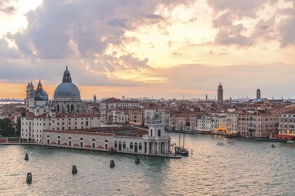 Accademia Gallery Of Venice And Sestiere Dorsoduro Private Tour