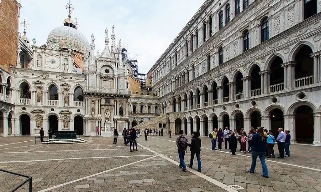 Exclusive Saint Mark's Basilica After Dark And Doge's Palace Tour