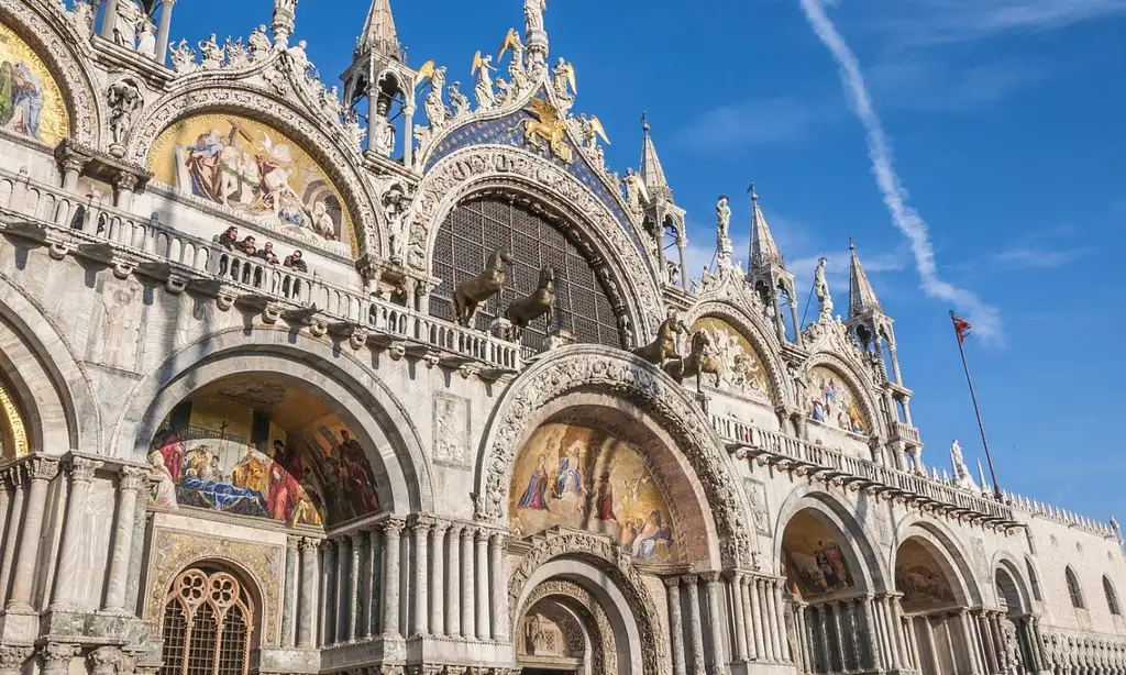 Doge’s Palace And St. Mark's Basilica Skip-The-Line And Guided Tour