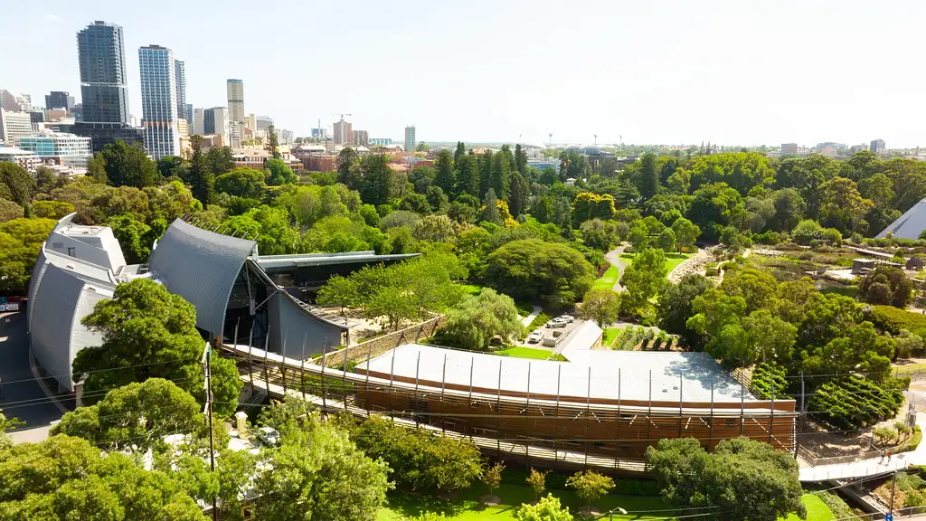 Adelaide City Scenic Electric Bike Tour | Lunch Included