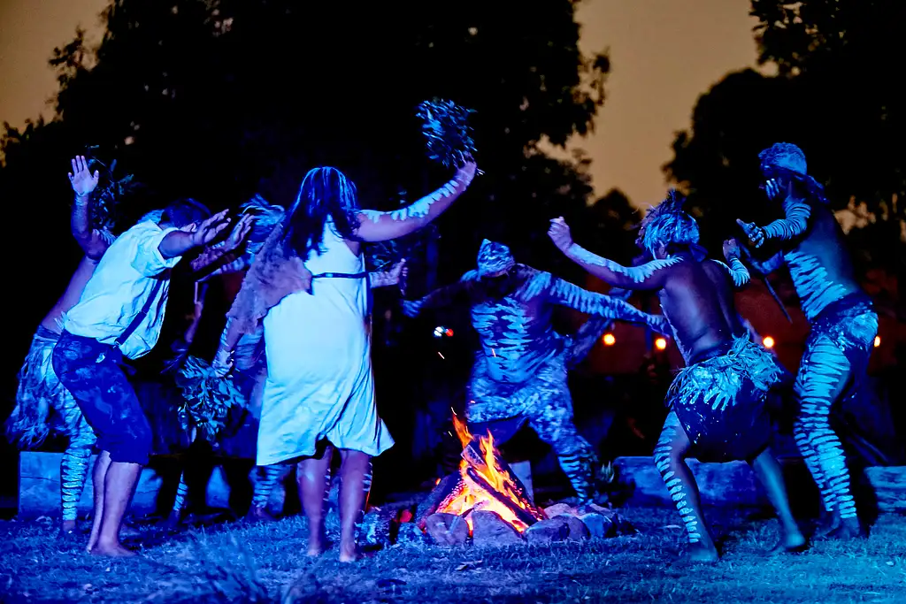 Spirits Of The Red Sand Dinner & Aboriginal Cultural Experience