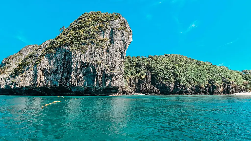 Phi Phi Island Private Boat Tour