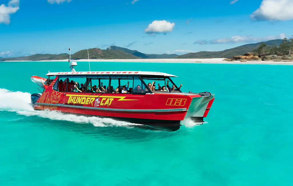 Thundercat Whitehaven Full Day Eco-Cruise from Airlie Beach