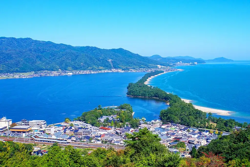 Ine Town, Amanohashidate and Miyama Village Full-Day Tour from Osaka