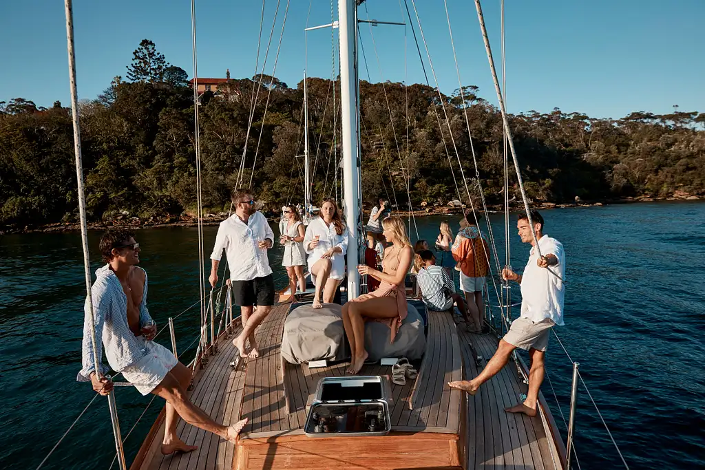 Luxury Sydney Harbour Evening Cruise with Champagne