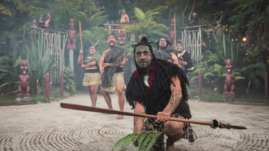 Tamaki Maori Village Day Experience - HUI E - KAI E!