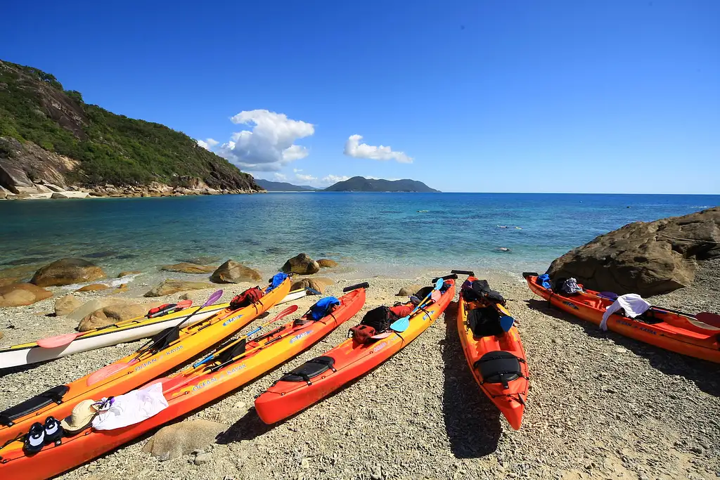 Fitzroy Island Sea Kayaking & Snorkel 1 Day Tour