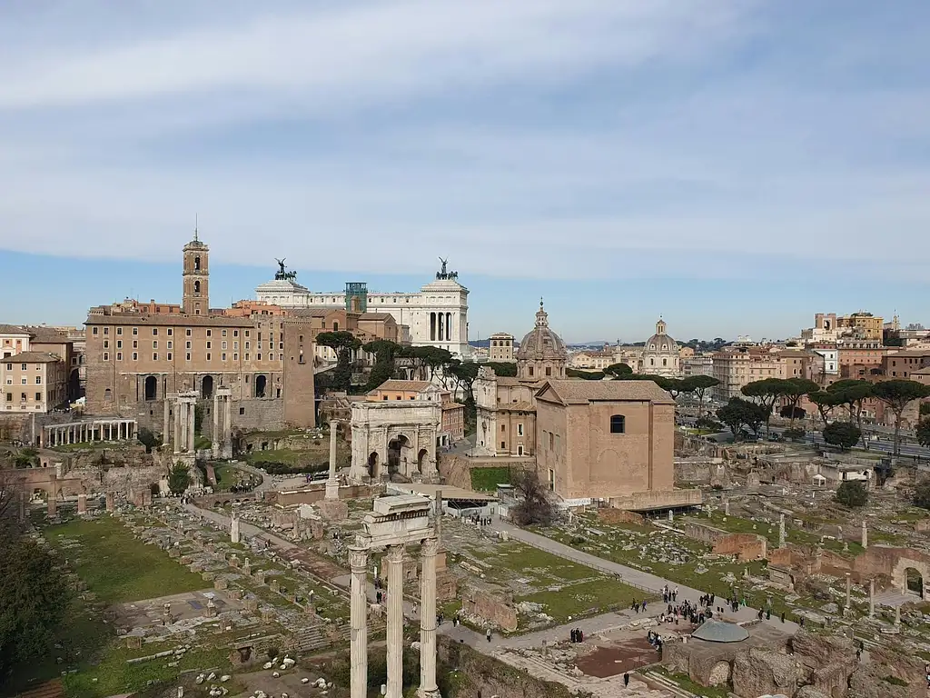 Restricted areas tour of Gladiator's Arena and Roman Forum