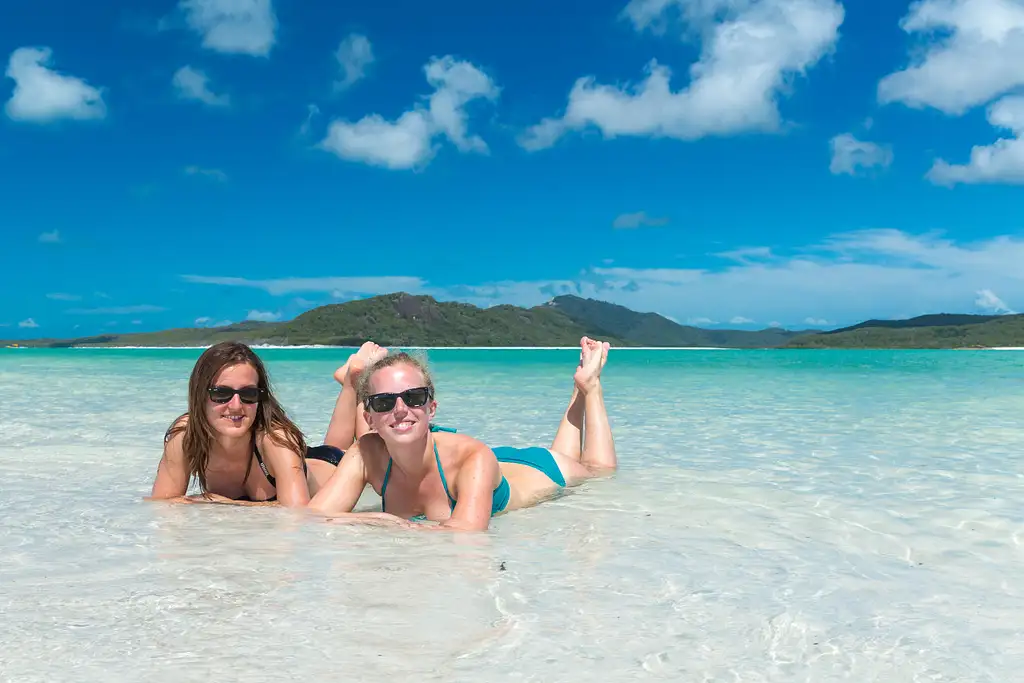 Siska 2 Day 1 Night Whitsundays Sailing Tour | Great Barrier Reef Overnight Sailing Package