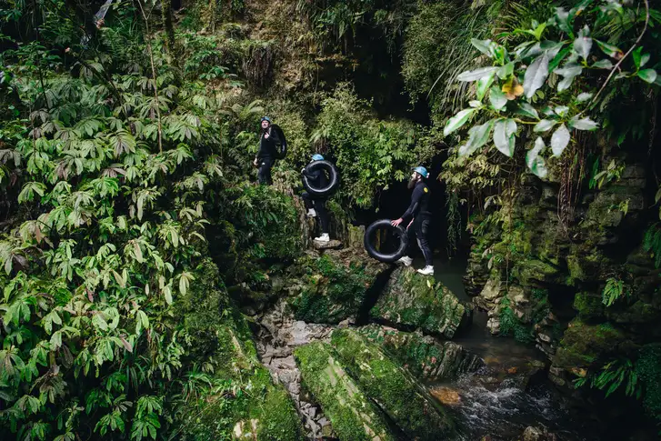 The Black Labyrinth - Black Water Rafting Waitomo