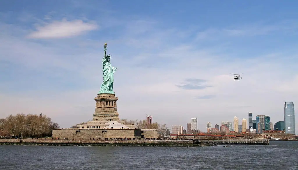 Skip-The-Line Statue Of Liberty, Ellis Island And Battery Park