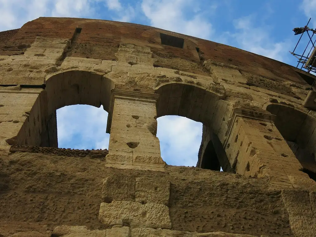 Restricted areas tour of Gladiator's Arena and Roman Forum