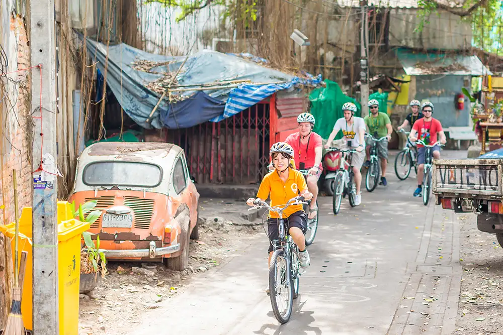 Go Red - Bangkok Bike Culture Tour